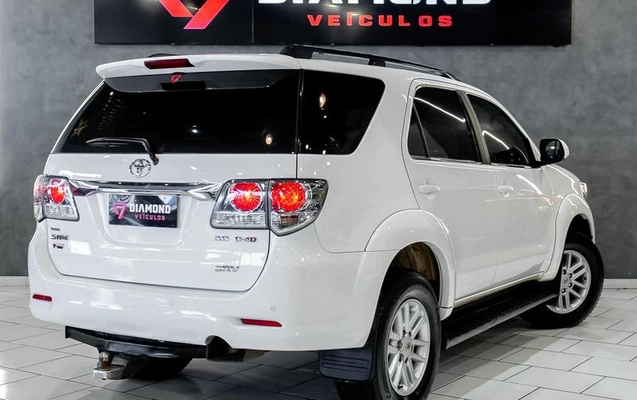 imagem-https://www.socarrao.com.br/sc-vehicle-images-prod/2837853/1784917825394-8280394_27_B_22fd83efb4.jpeg