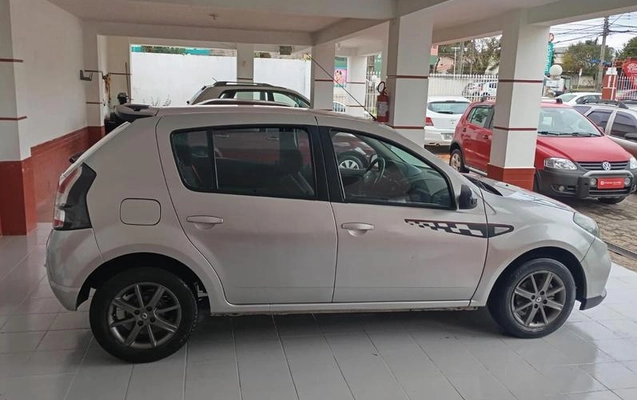 imagem-https://www.socarrao.com.br/sc-vehicle-images-prod/2837883/1786724304324-8291789_0_B_4a5b63d866.jpeg