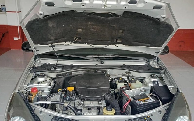 imagem-https://www.socarrao.com.br/sc-vehicle-images-prod/2837883/1786724304326-8291789_0_B_9bcbbcf1b5.jpeg
