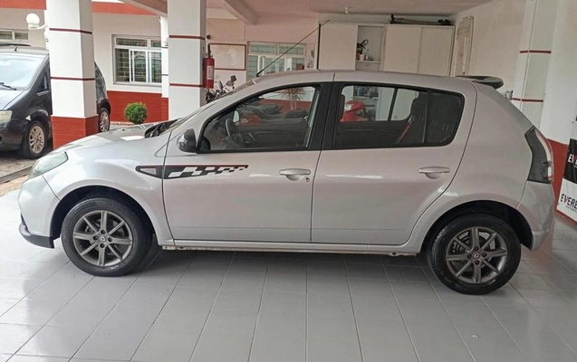imagem-https://www.socarrao.com.br/sc-vehicle-images-prod/2837883/1786724304328-8291789_1_B_e5abc0234b.jpeg