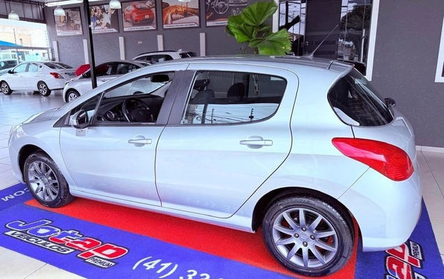 imagem-https://www.socarrao.com.br/sc-vehicle-images-prod/2837893/1789224472686-7780008_22_B_f8b193b1ed.jpeg