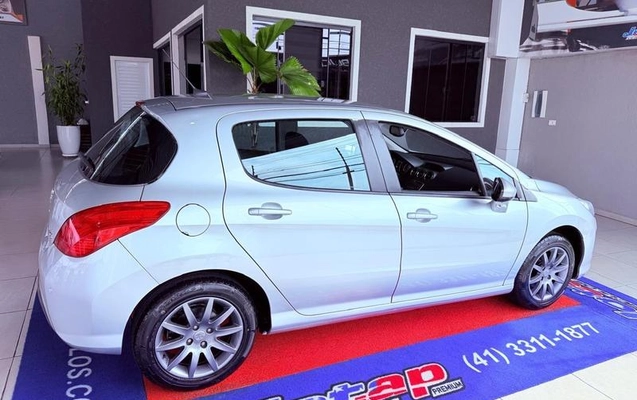 imagem-https://www.socarrao.com.br/sc-vehicle-images-prod/2837893/1789224472688-7780008_19_B_f8efdbf7cb.jpeg