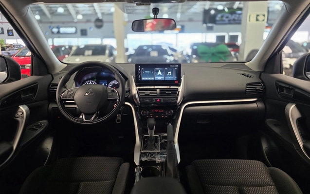 imagem-https://www.socarrao.com.br/sc-vehicle-images-prod/2837993/1784918412415-1_044243.jpg