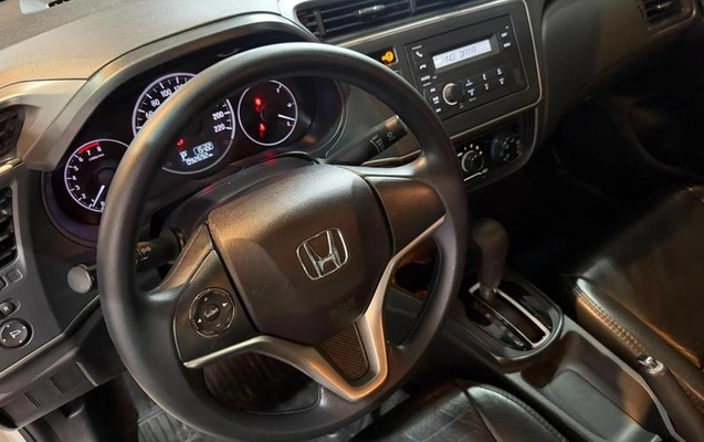 imagem-https://www.socarrao.com.br/sc-vehicle-images-prod/2838040/1789482019341-8308479_15_B_0039b8c8e0.jpeg