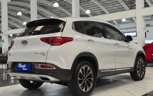 imagem-https://www.socarrao.com.br/sc-vehicle-images-prod/2838066/1784918860713-1_032001.jpg