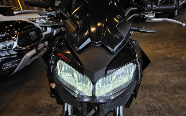 imagem-https://www.socarrao.com.br/sc-vehicle-images-prod/2838067/1784918868902-8312902_16_B_7d68d50b77.jpeg