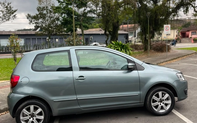 imagem-https://www.socarrao.com.br/sc-vehicle-images-prod/2838407/1784920180488-SU1HLTIwMjYwNzI0LVdBMDAwNS5qcGc.jpg
