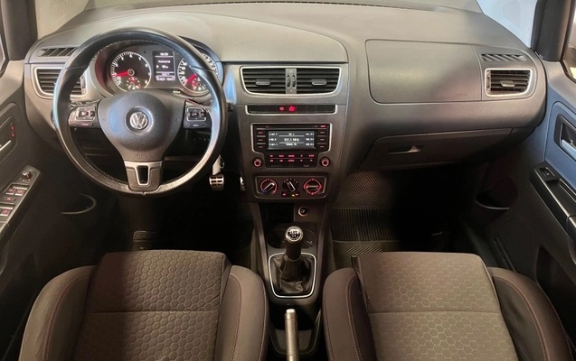 imagem-https://www.socarrao.com.br/sc-vehicle-images-prod/2838410/1789064178416-d5GCRlXGzaWTXLTkta76uG57zCC1qJTP.jpg