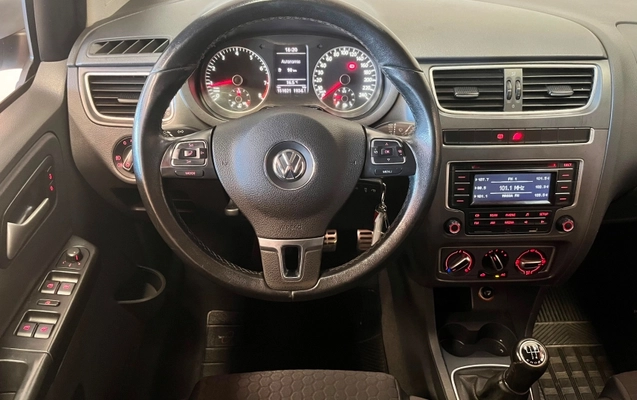 imagem-https://www.socarrao.com.br/sc-vehicle-images-prod/2838410/1789064178428-XLiriCMsyASESGNqyuq5XjmNWpaG1aMb.jpg