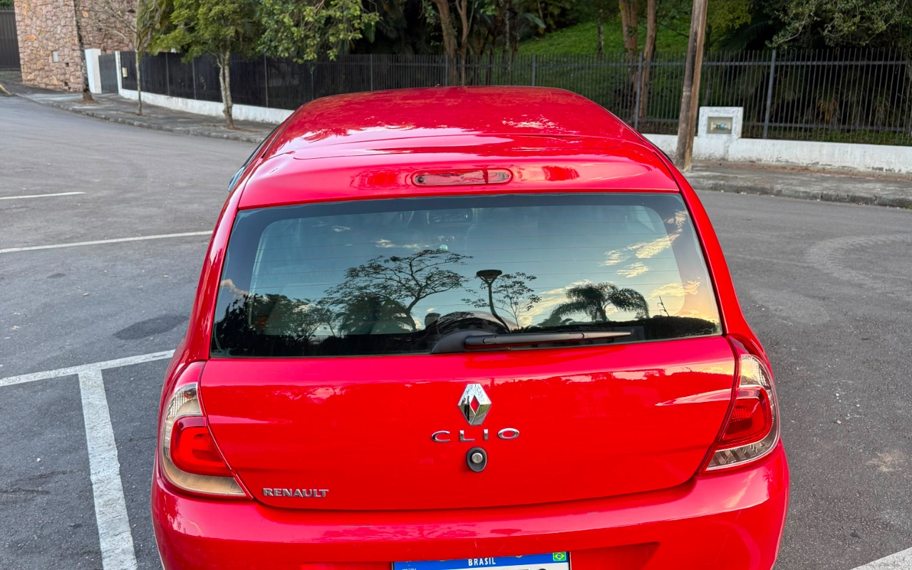 imagem-https://www.socarrao.com.br/sc-vehicle-images-prod/2838459/1784920529090-SU1HLTIwMjYwNzIyLVdBMDAyNi5qcGc.jpg