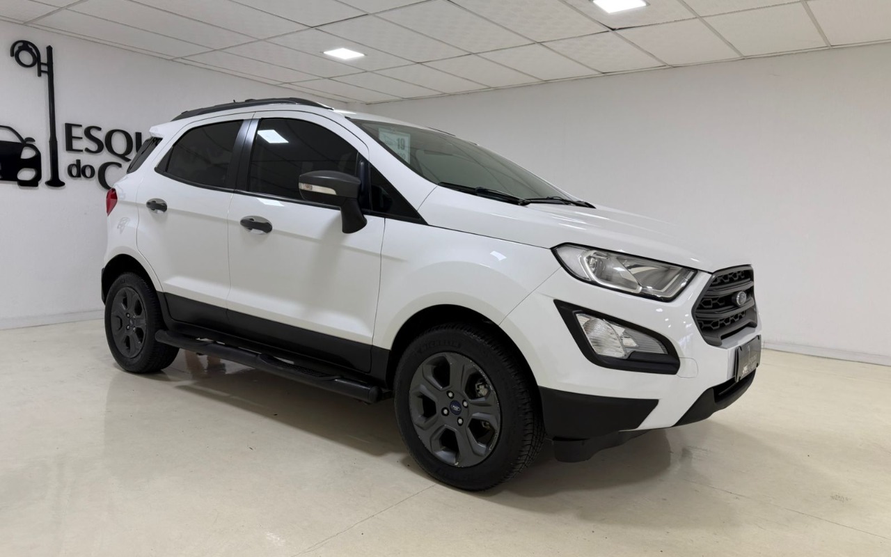 imagem-https://www.socarrao.com.br/sc-vehicle-images-prod/2838466/1784920554658-V2hhdHNBcHAgSW1hZ2UgMjAyNi0wNC0yMyBhdCAxNS4xOC4yMi5qcGVn.jpeg