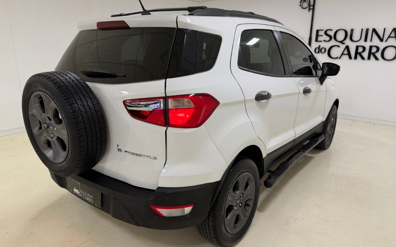 imagem-https://www.socarrao.com.br/sc-vehicle-images-prod/2838466/1784920554911-V2hhdHNBcHAgSW1hZ2UgMjAyNi0wNC0yMyBhdCAxNS4xOC4yMiAoMikuanBlZw.jpeg