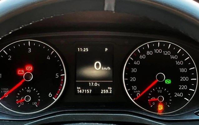 imagem-https://www.socarrao.com.br/sc-vehicle-images-prod/2838595/1788617361564-8217165_11_B_b1f3364865.jpeg