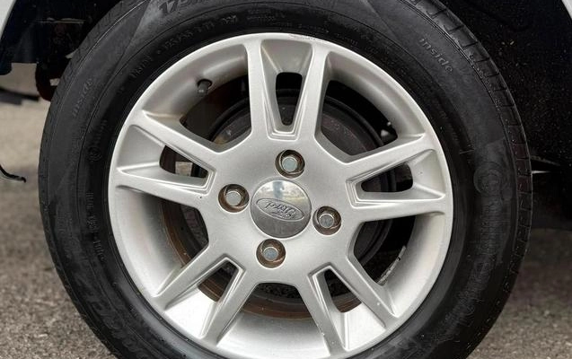 imagem-https://www.socarrao.com.br/sc-vehicle-images-prod/2838597/1785505165761-8302243_10_B_351cb75655.jpeg