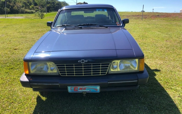 imagem-https://www.socarrao.com.br/sc-vehicle-images-prod/2838613/1786131140921-WacbDO5Cu2AswTfn3VbNIqGY50Aai8TA.jpg