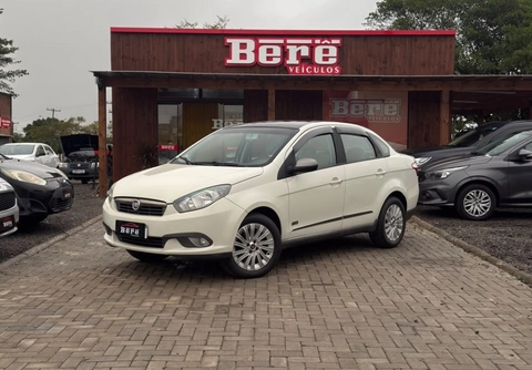 Fiat Grand Siena 2013 Branco — foto 1 de 3