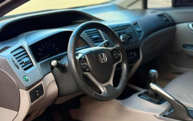 imagem-https://www.socarrao.com.br/sc-vehicle-images-prod/2838777/1787661658914-8226587_6_B_4c7515b336.jpeg