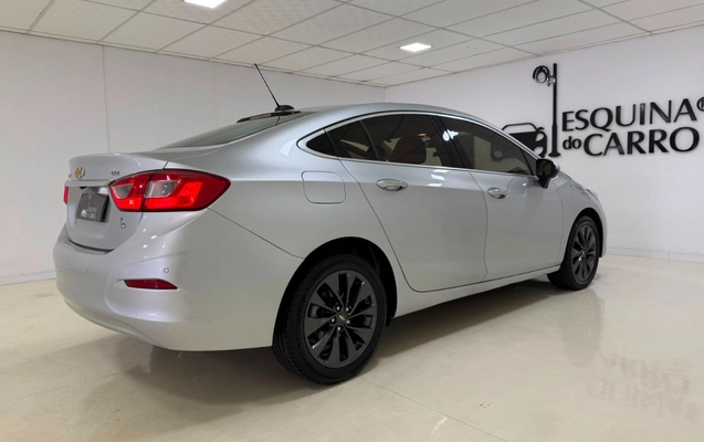 imagem-https://www.socarrao.com.br/sc-vehicle-images-prod/2838948/1784922105519-V2hhdHNBcHAgSW1hZ2UgMjAyNi0wNy0yNCBhdCAxNC4wNi4yNiAoMSkuanBlZw.jpeg