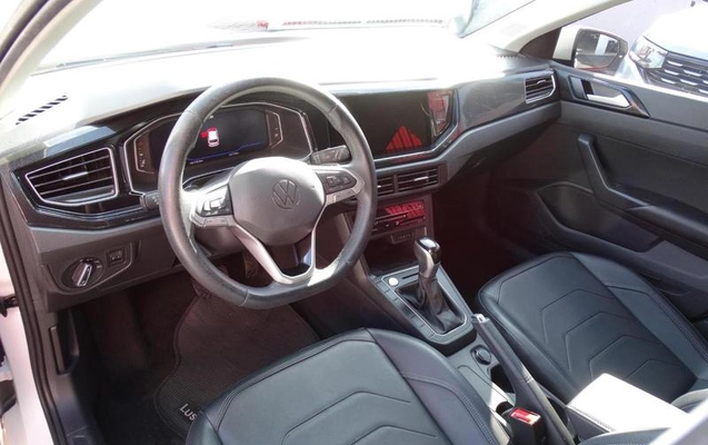 imagem-https://www.socarrao.com.br/sc-vehicle-images-prod/2838950/1787227589310-8295380_9_B_73dc292444.jpeg