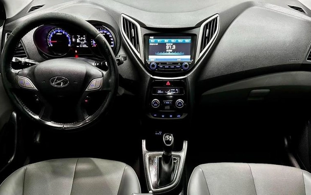imagem-https://www.socarrao.com.br/sc-vehicle-images-prod/2838954/1790092640222-8304248_3_B_800168ded3.jpeg