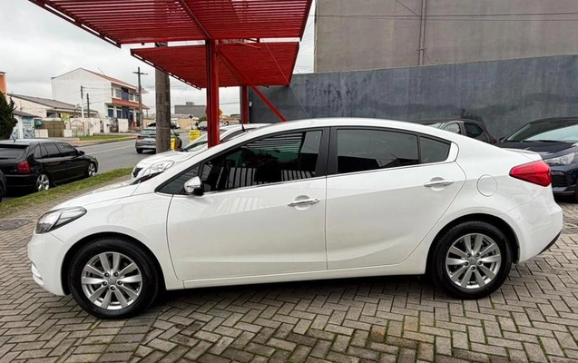 imagem-https://www.socarrao.com.br/sc-vehicle-images-prod/2838970/1789149636389-8313340_1_B_3462fd7223.jpeg