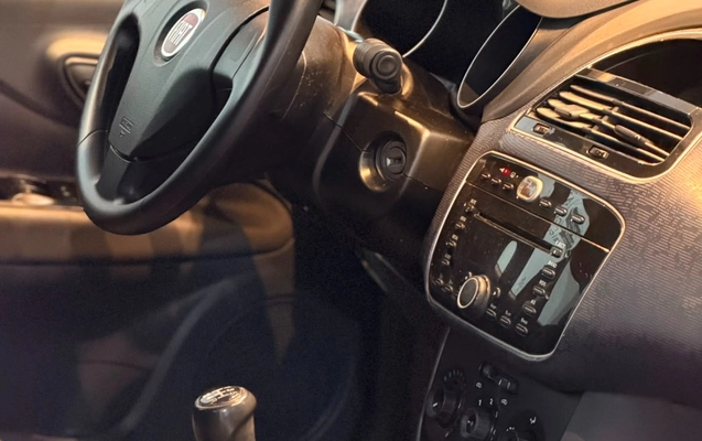 imagem-https://www.socarrao.com.br/sc-vehicle-images-prod/2839010/1784922456833-V2hhdHNBcHAgSW1hZ2UgMjAyNi0wNy0yMyBhdCAxNy40Mi4wNyAoMikuanBlZw.jpeg