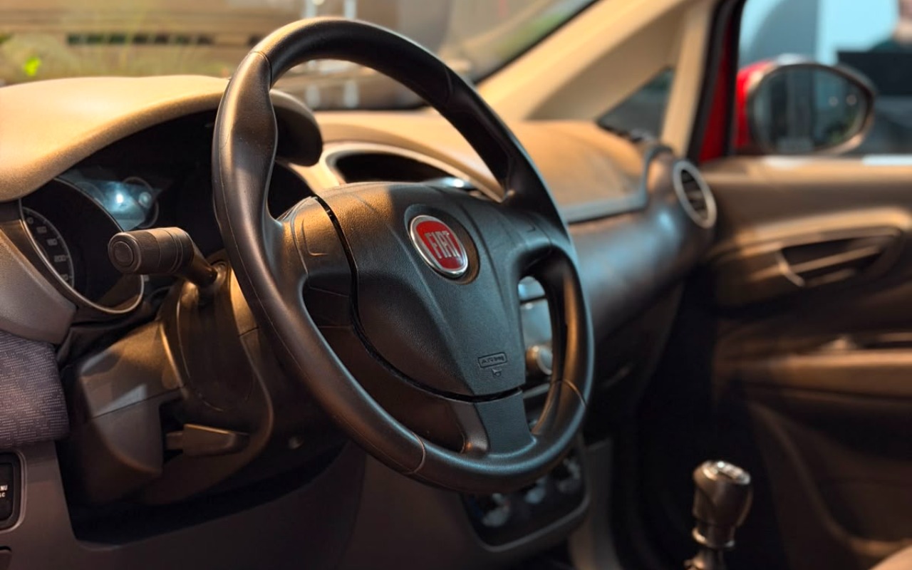 imagem-https://www.socarrao.com.br/sc-vehicle-images-prod/2839010/1784922457087-V2hhdHNBcHAgSW1hZ2UgMjAyNi0wNy0yMyBhdCAxNy40Mi4xMS5qcGVn.jpeg