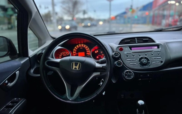 imagem-https://www.socarrao.com.br/sc-vehicle-images-prod/2839054/1785782078834-8313441_10_B_16df37bc37.jpeg