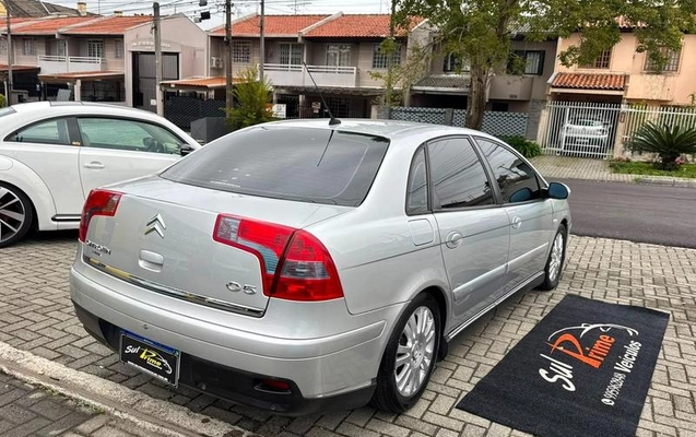 imagem-https://www.socarrao.com.br/sc-vehicle-images-prod/2839073/1785257729443-8302122_12_B_c7b52049a1.jpeg