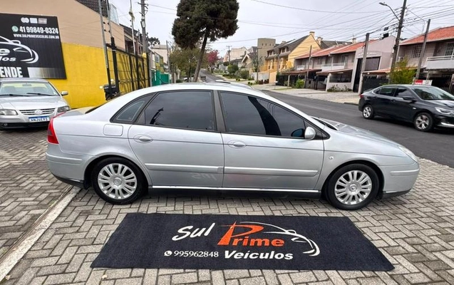 imagem-https://www.socarrao.com.br/sc-vehicle-images-prod/2839073/1785257729443-8302122_12_B_dd860aa48d.jpeg