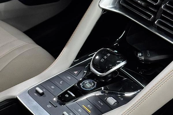 imagem-https://www.socarrao.com.br/sc-vehicle-images-prod/2839074/1789160957509-8305027_7_B_064c79132e.jpeg