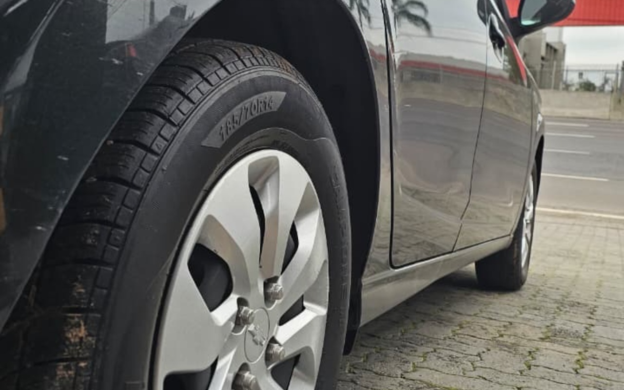imagem-https://www.socarrao.com.br/sc-vehicle-images-prod/2839508/1784923715603-MmJmZTE3NjQtNmE3YS00ZjIzLWIzMDctZTg2M2M3ZTBjYzAyLmpwZw.jpg