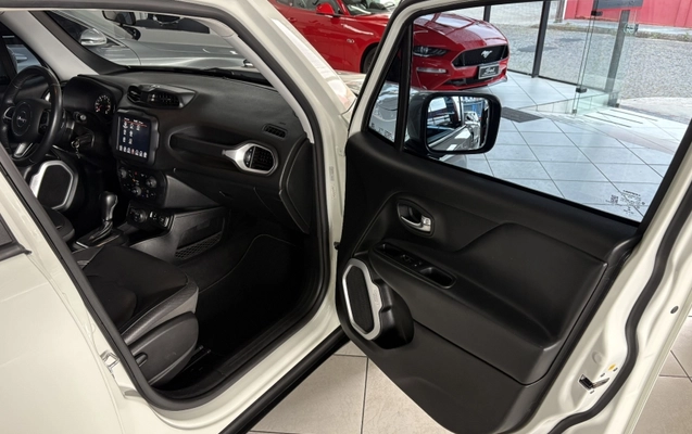 imagem-https://www.socarrao.com.br/sc-vehicle-images-prod/2839571/1786800319083-4cZCNh9E9FFbCpfsKc54KTxknvCCZcXr.jpg