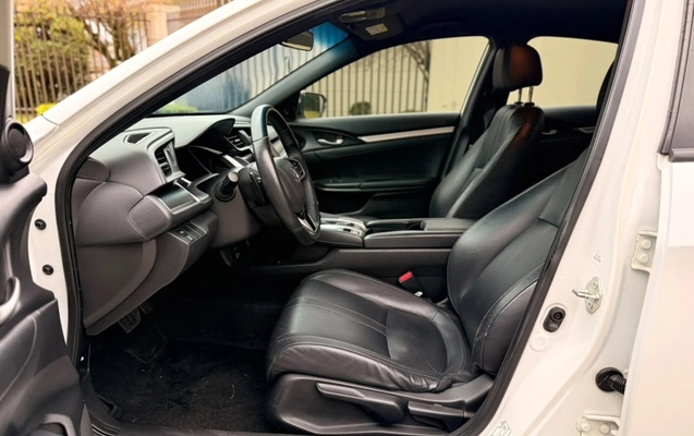 imagem-https://www.socarrao.com.br/sc-vehicle-images-prod/2839581/1784924074007-12_051345.jpg