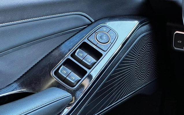 imagem-https://www.socarrao.com.br/sc-vehicle-images-prod/2839629/1787661669526-8297312_12_B_e7293da91b.jpeg