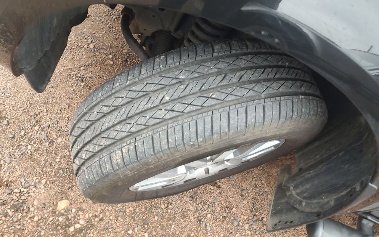 imagem-https://www.socarrao.com.br/sc-vehicle-images-prod/2839668/1784924522952-SU1HXzIwMjYwNzI0XzE2MTE1Mzk1M19IRFIuanBn.jpg