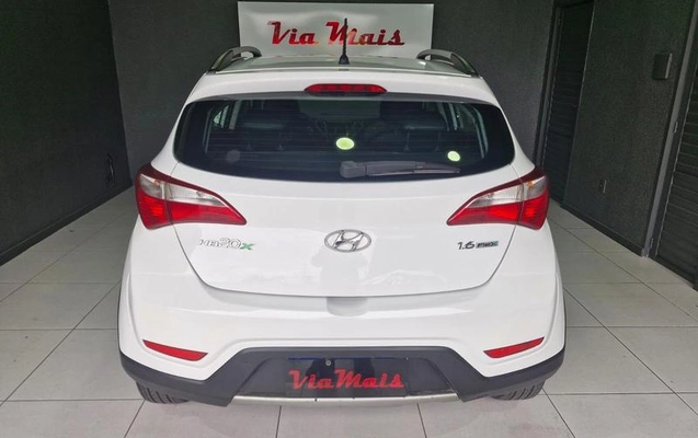 imagem-https://www.socarrao.com.br/sc-vehicle-images-prod/2839931/1788471952933-8302706_4_B_e14c963eaf.jpeg