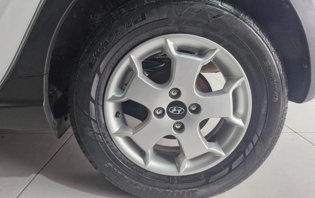 imagem-https://www.socarrao.com.br/sc-vehicle-images-prod/2839931/1788471952958-8302706_8_B_66a16fa39e.jpeg