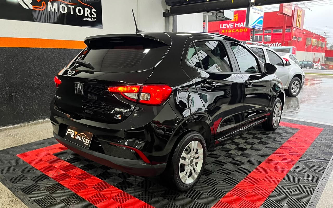 imagem-https://www.socarrao.com.br/sc-vehicle-images-prod/2839960/1784925676571-V2hhdHNBcHAgSW1hZ2UgMjAyNi0wNy0yMiBhdCAxNy4xOS4zNiAoMikuanBlZw.jpeg