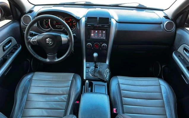 imagem-https://www.socarrao.com.br/sc-vehicle-images-prod/2840012/1786640843436-8273638_8_B_383a57f33e.jpeg