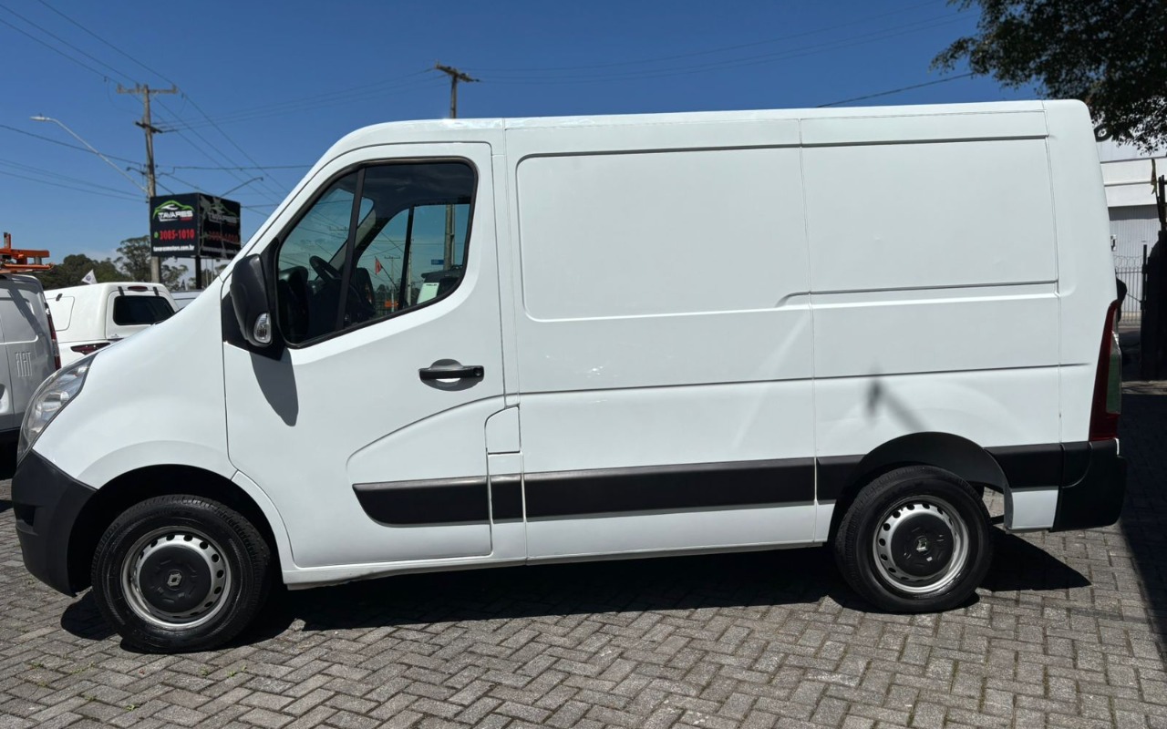imagem-https://www.socarrao.com.br/sc-vehicle-images-prod/2840058/1784926147862-SU1HLTIwMjUwOTE5LVdBMDA0Ni5qcGc.jpg