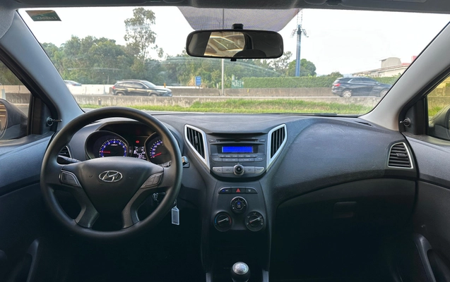 imagem-https://www.socarrao.com.br/sc-vehicle-images-prod/2840126/1784926289439-ewESc2hyFFTc06lG5LrAcEdKwp4jdGHp.jpg
