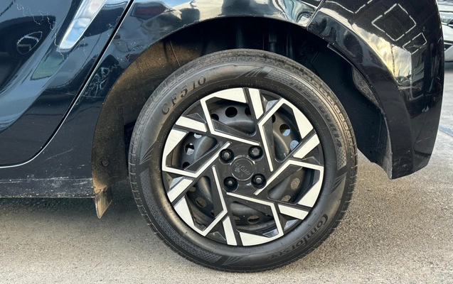 imagem-https://www.socarrao.com.br/sc-vehicle-images-prod/2840126/1784926289462-45vk3UaEsv1bg1MNgmt5RpbuzzHVE8mN.jpg