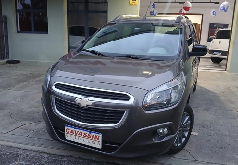 Chevrolet Spin 2014 Cinza — foto 1 de 3