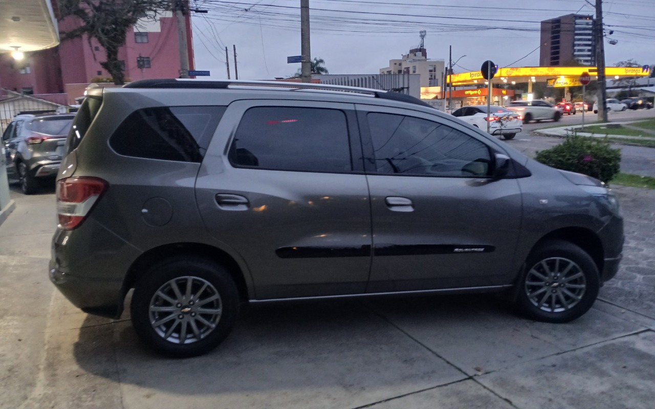 imagem-https://www.socarrao.com.br/sc-vehicle-images-prod/2840198/1784926536096-MTc4NDkyNTk5MDI5NzYyNTMwMTU2NDQwNDYxMTQ2NDguanBn.jpg
