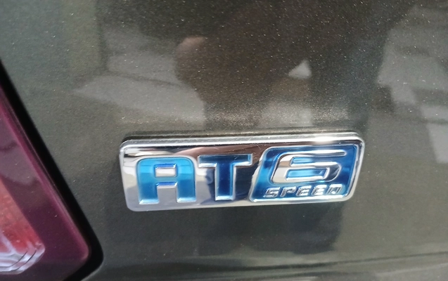 imagem-https://www.socarrao.com.br/sc-vehicle-images-prod/2840198/1784926536967-MTc4NDkyNjA1MzgyMjgyNDMyOTIyMTM5NDczMDAyMzIuanBn.jpg