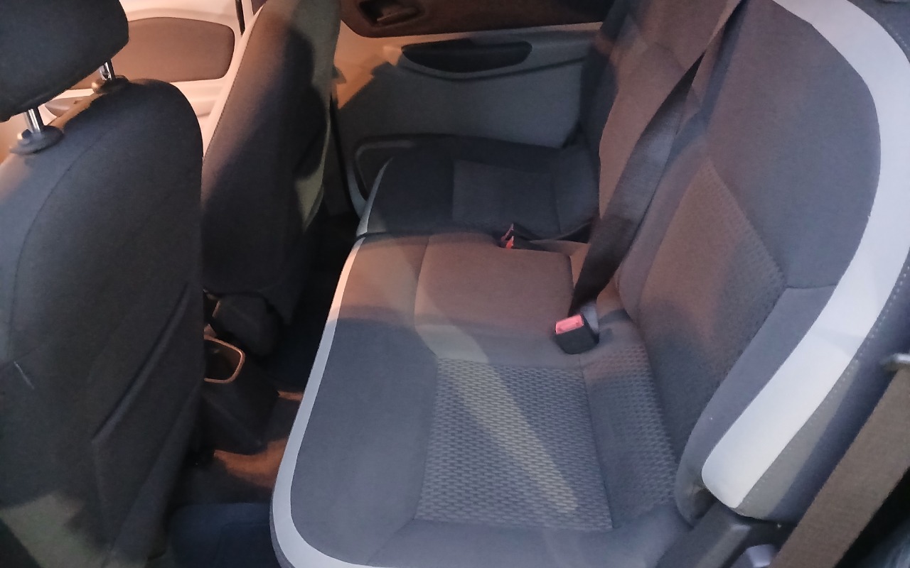 imagem-https://www.socarrao.com.br/sc-vehicle-images-prod/2840198/1784926538326-MTc4NDkyNjI0OTA1NDI1ODA4Mjk0MTU4MjUyOTU5OTYuanBn.jpg