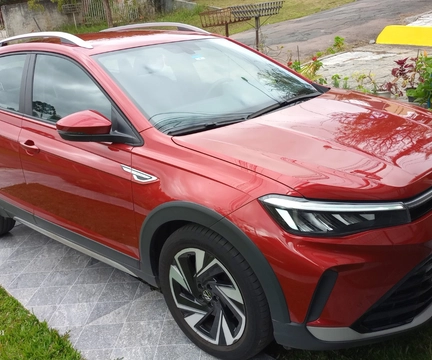 Volkswagen Nivus 2025 Vermelho — foto 1 de 3