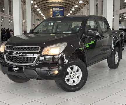 Chevrolet S10 2015 Preto — foto 1 de 3