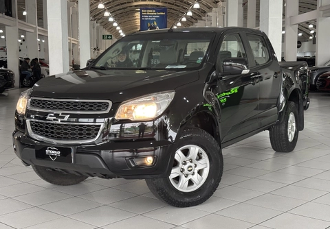 Chevrolet S10 2015 Preto — foto 1 de 3